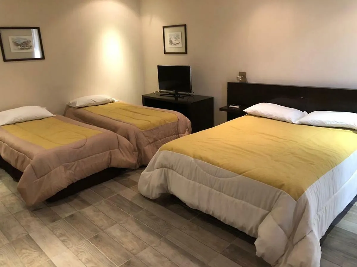 アパートホテル Redentor Apart Hotel メンドーサ
